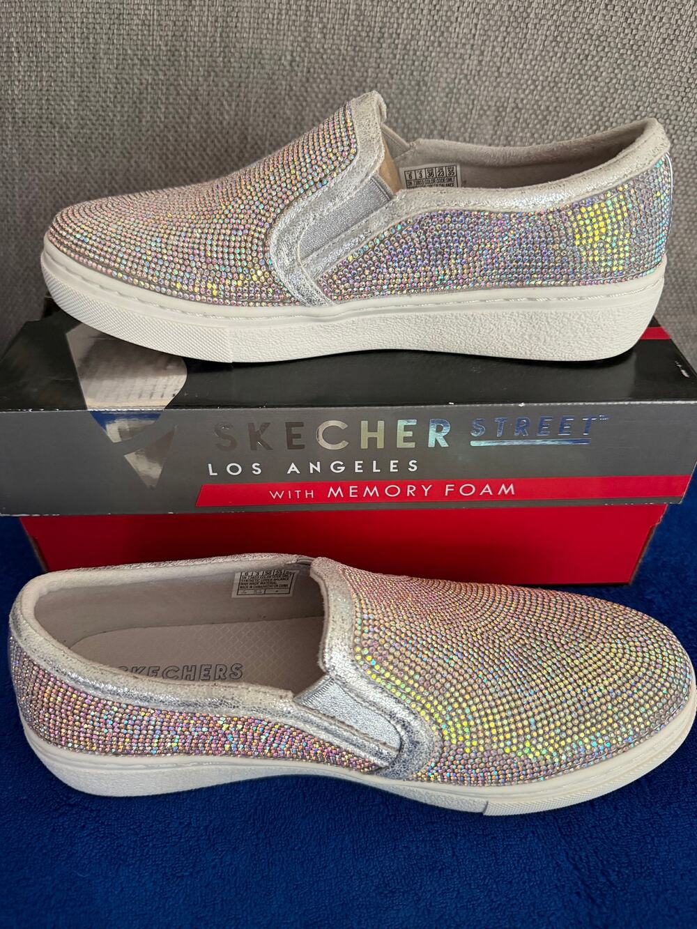 Sketchers Memory Foam casual shoes